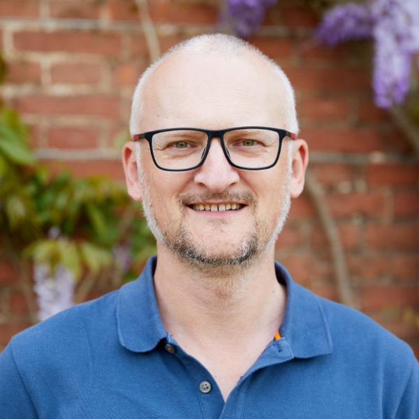 Meet The Team - Anglia Rural Consultant - Oliver Hill